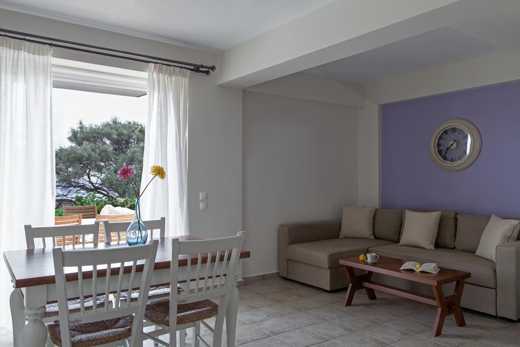 Dialiskari Villas Marathópolis Exterior foto